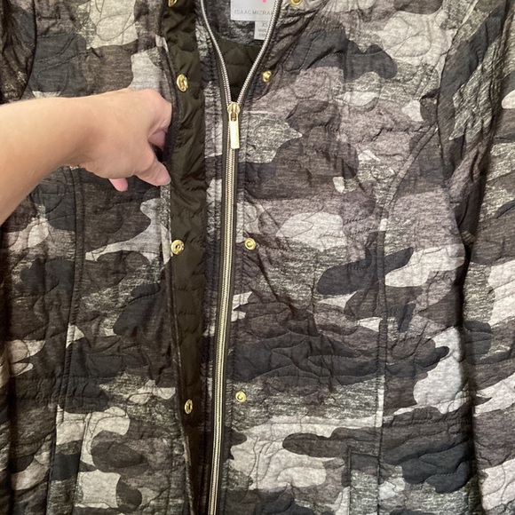 ISAAC MIZRAHI LIVE Green Camo Print Quilted Long Sleeve Zipper Front Jacket XS - Picture 5 of 13